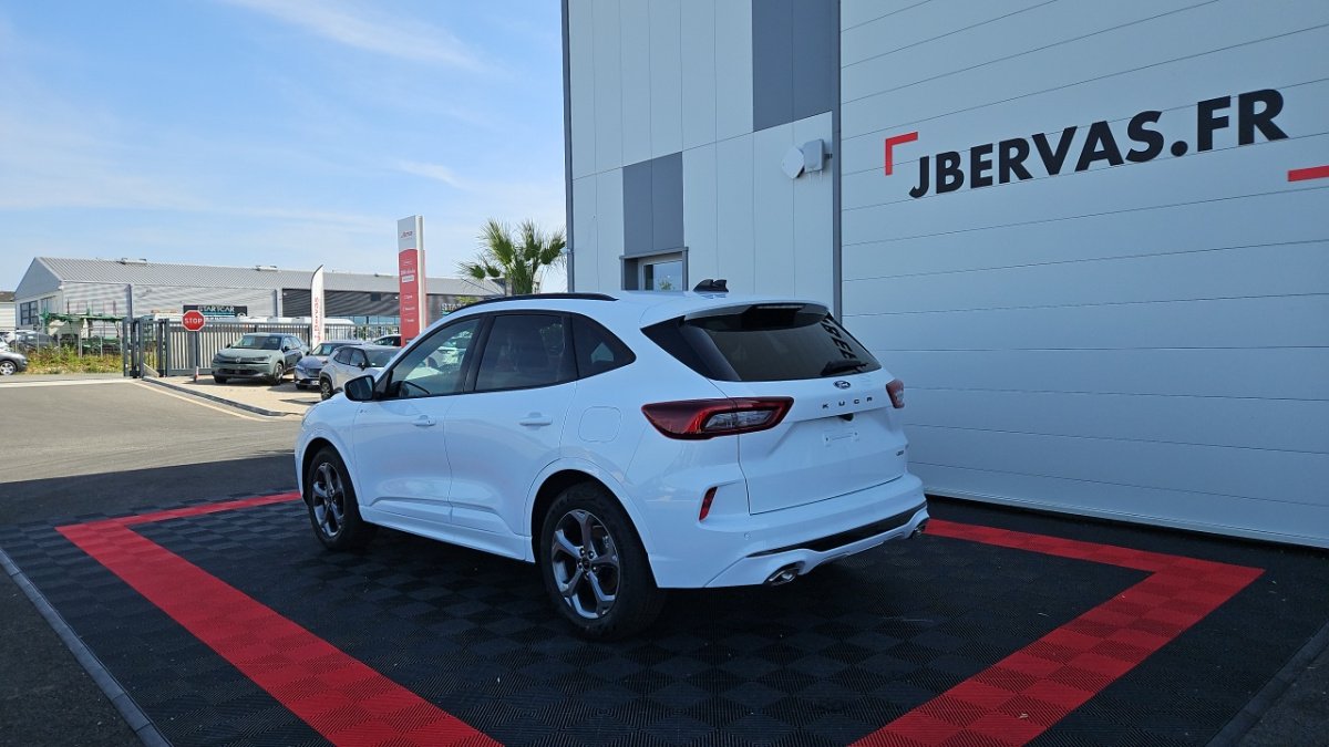 Ford Kuga - Photo 3
