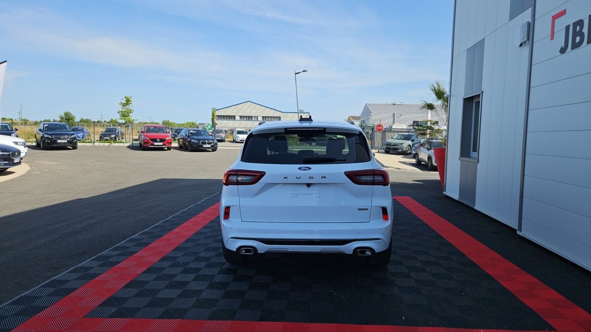 Ford Kuga - Photo 4