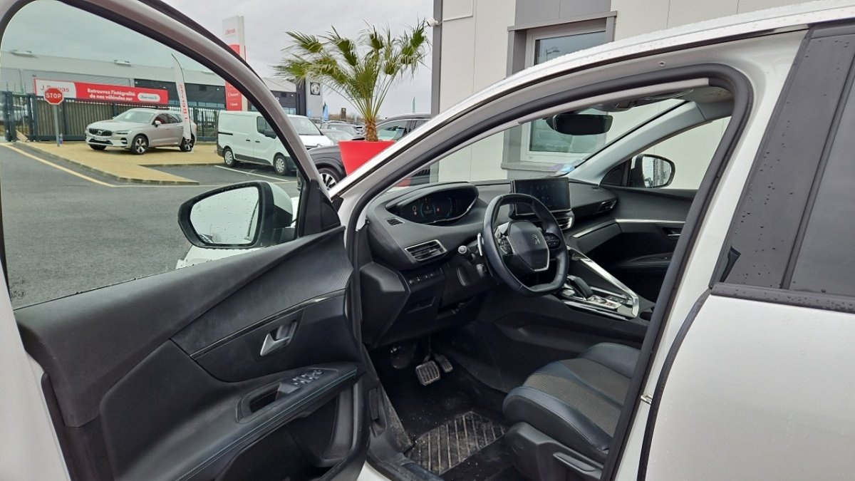 Peugeot 3008 - Photo 12