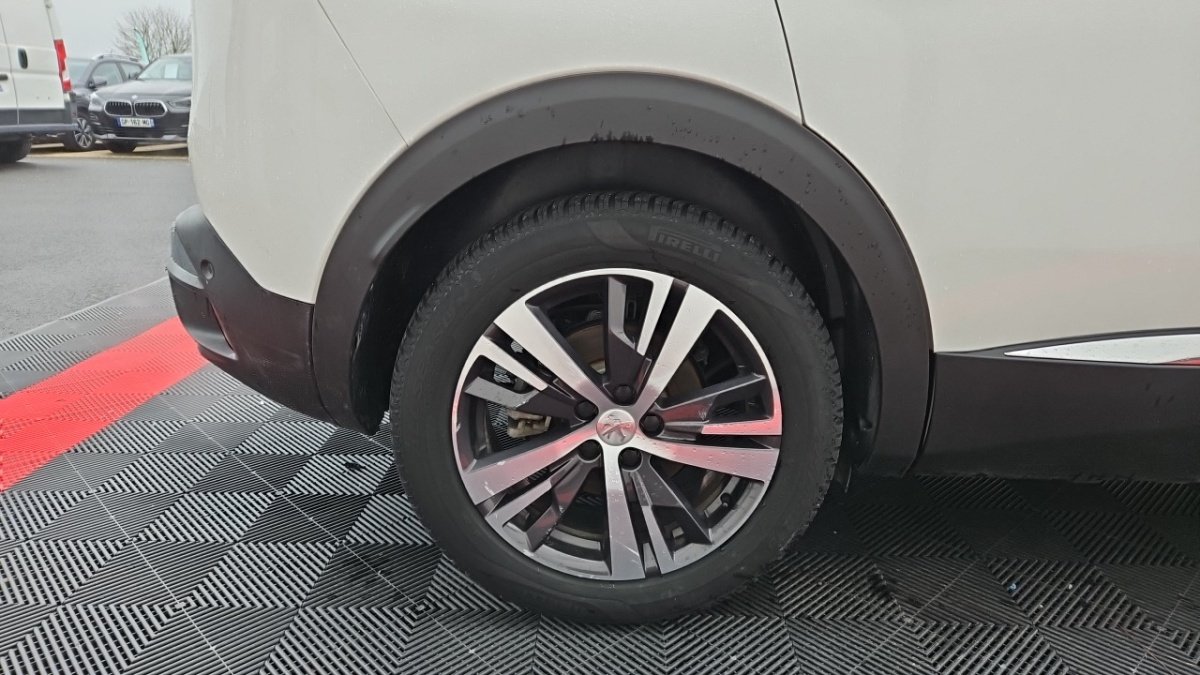 Peugeot 3008 - Photo 8