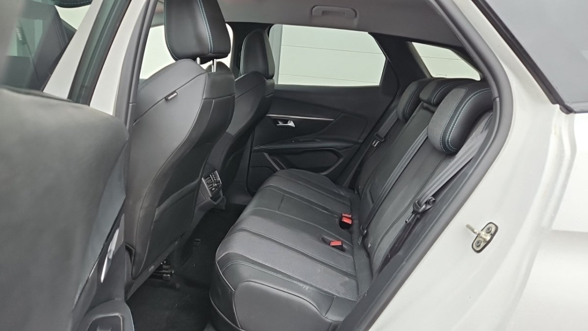 Peugeot 3008 - Photo 10