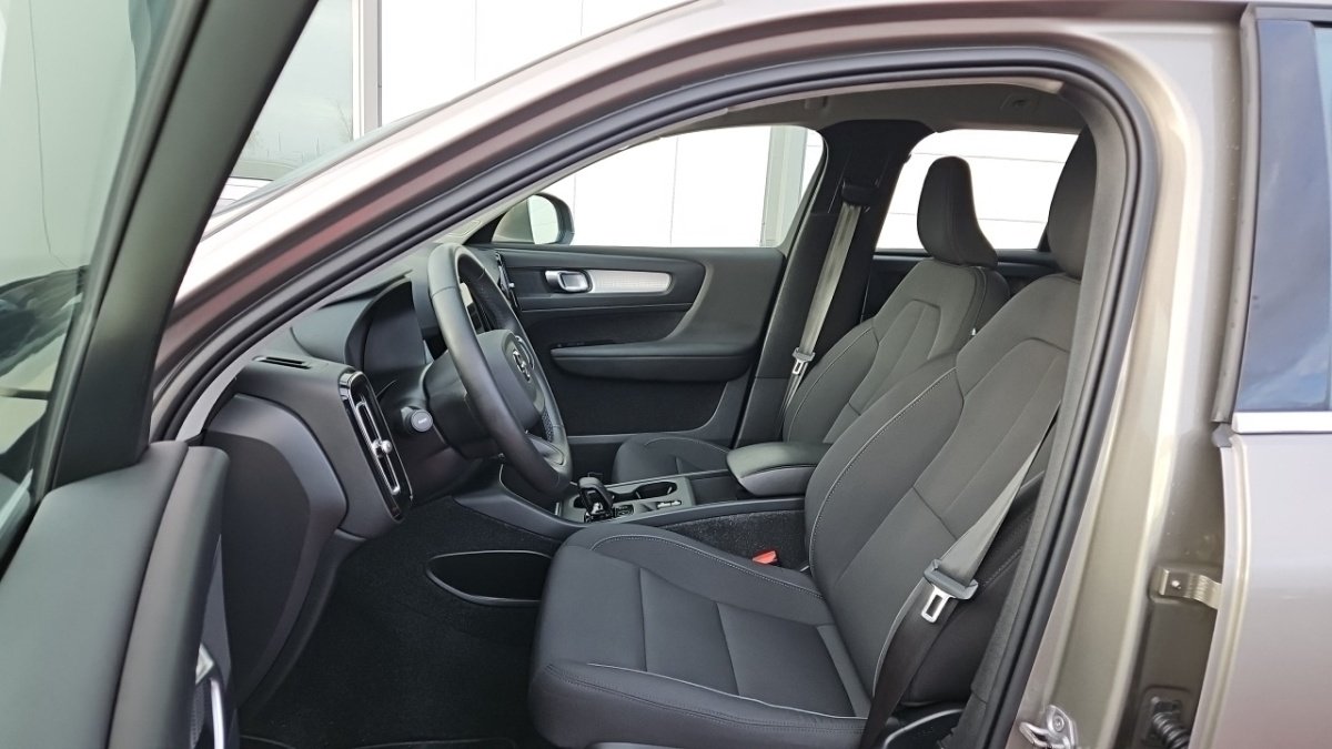 Volvo XC40 - Photo 14