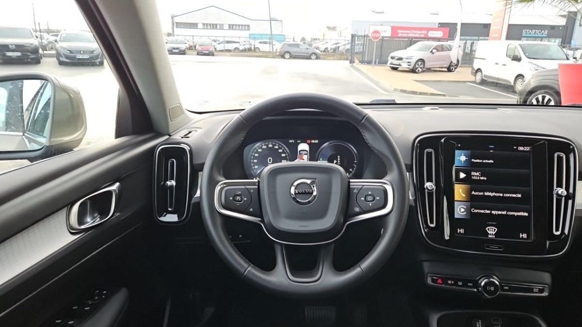 Volvo XC40 - Photo 16