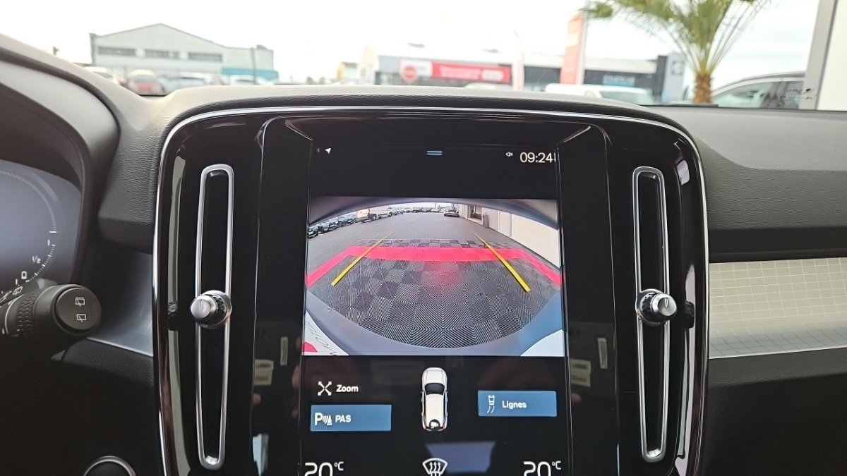 Volvo XC40 - Photo 19