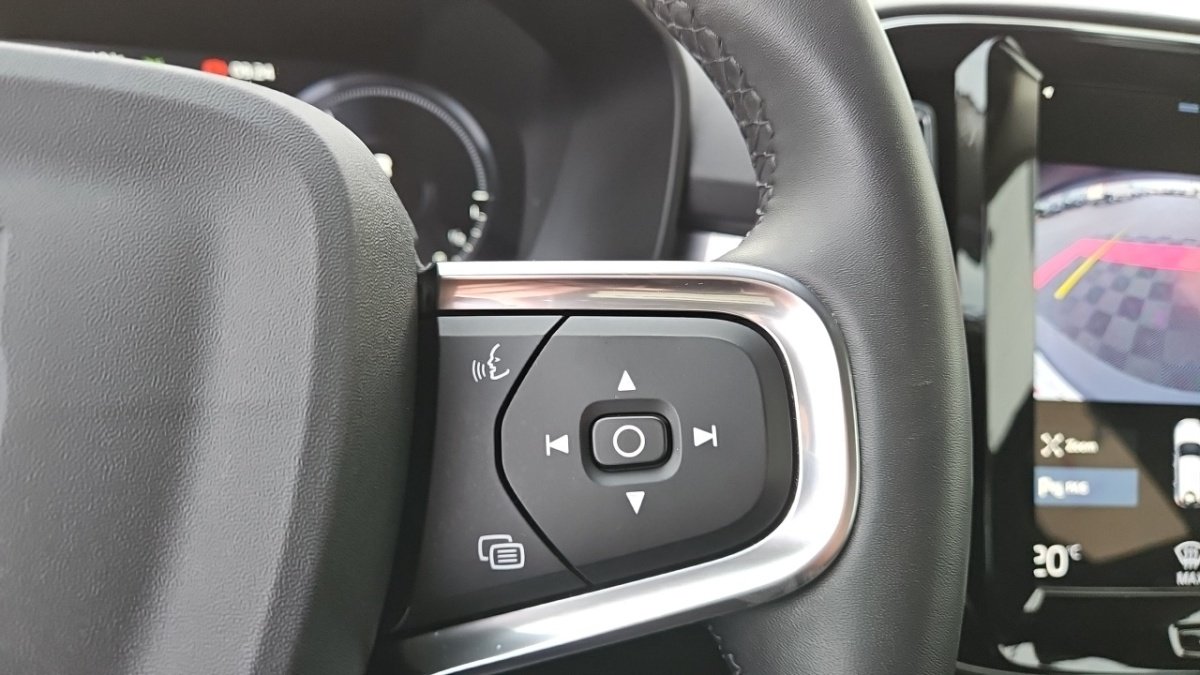 Volvo XC40 - Photo 20