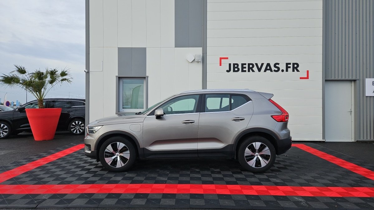 Volvo XC40 - Photo 2