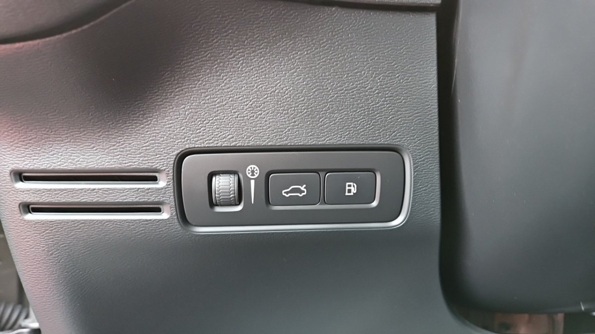Volvo XC40 - Photo 24