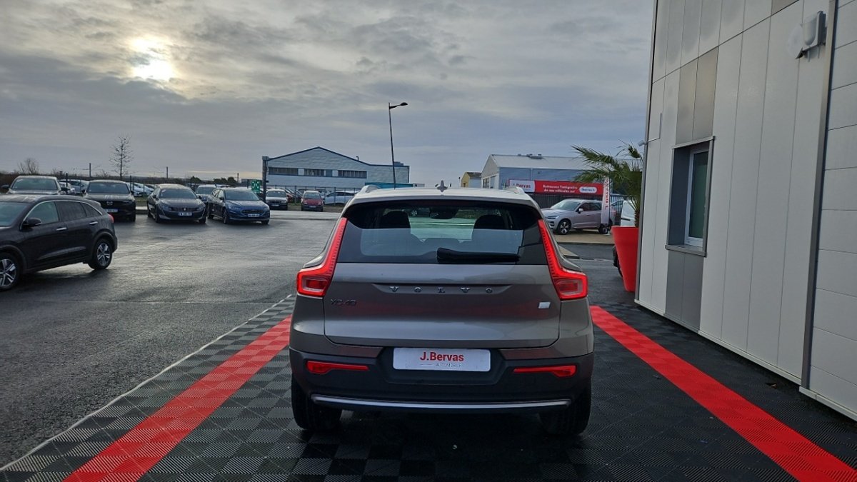 Volvo XC40 - Photo 4