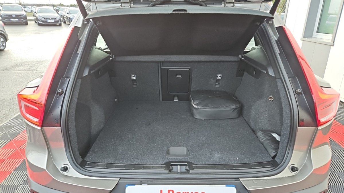 Volvo XC40 - Photo 9