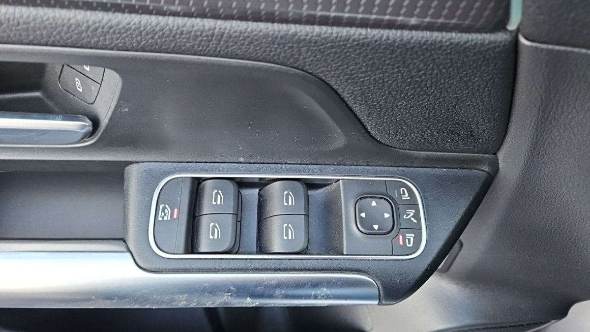 Mercedes Gla - Photo 24