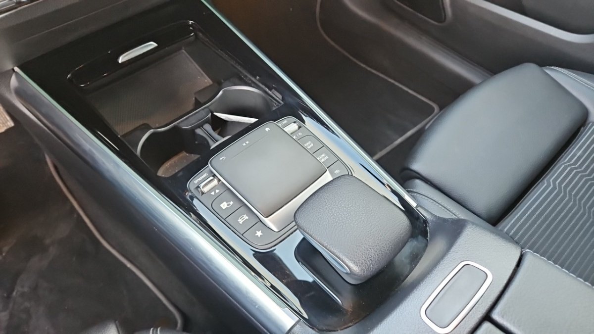 Mercedes Gla - Photo 27
