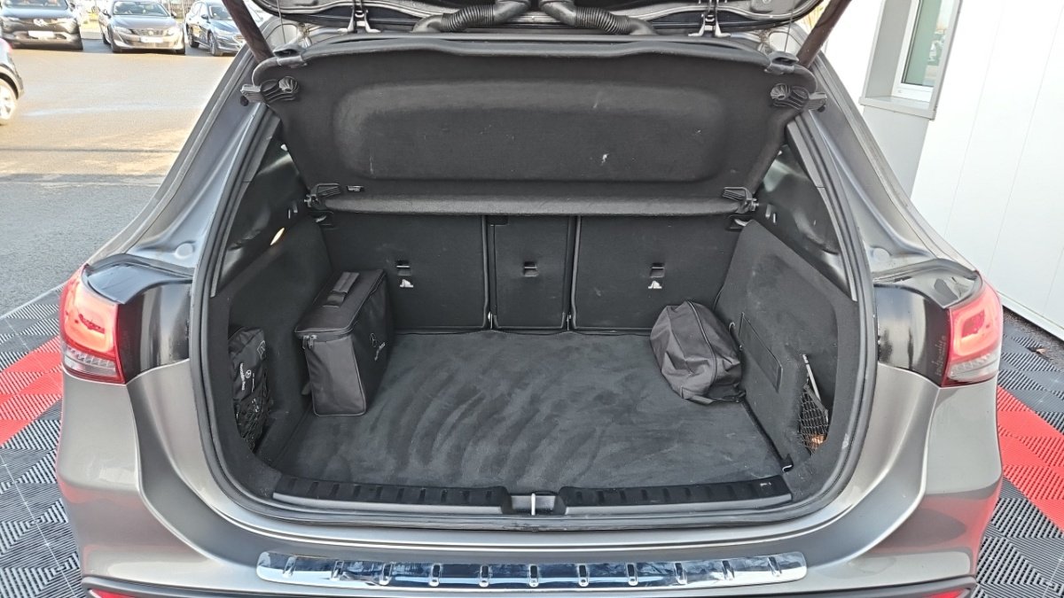 Mercedes Gla - Photo 9