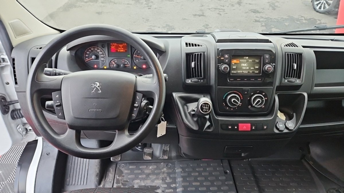 Peugeot Boxer - Photo 14