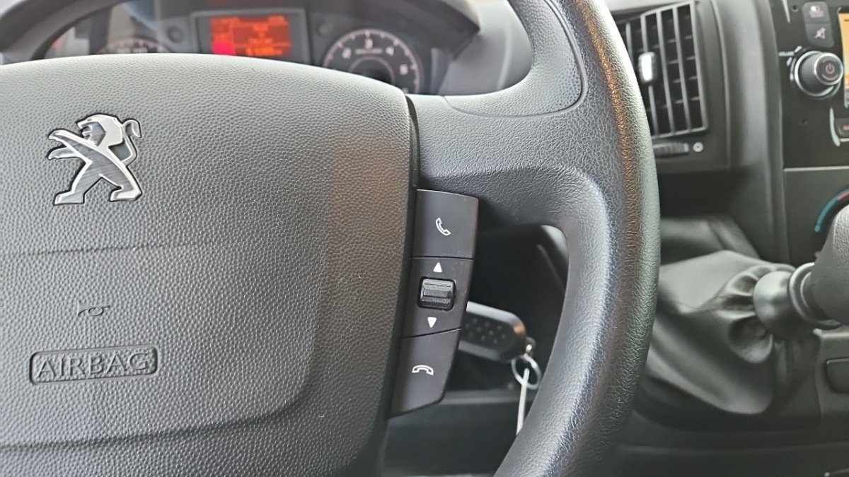 Peugeot Boxer - Photo 19