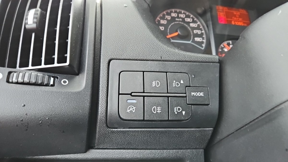 Peugeot Boxer - Photo 24