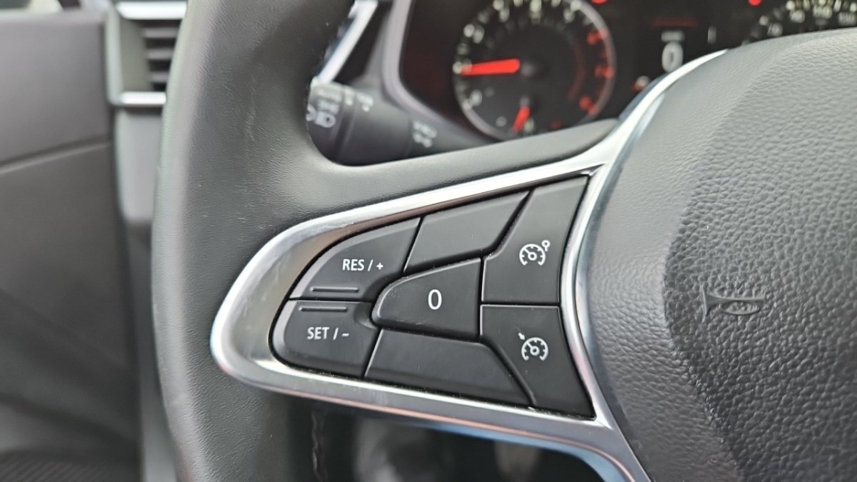 Renault Clio - Photo 18