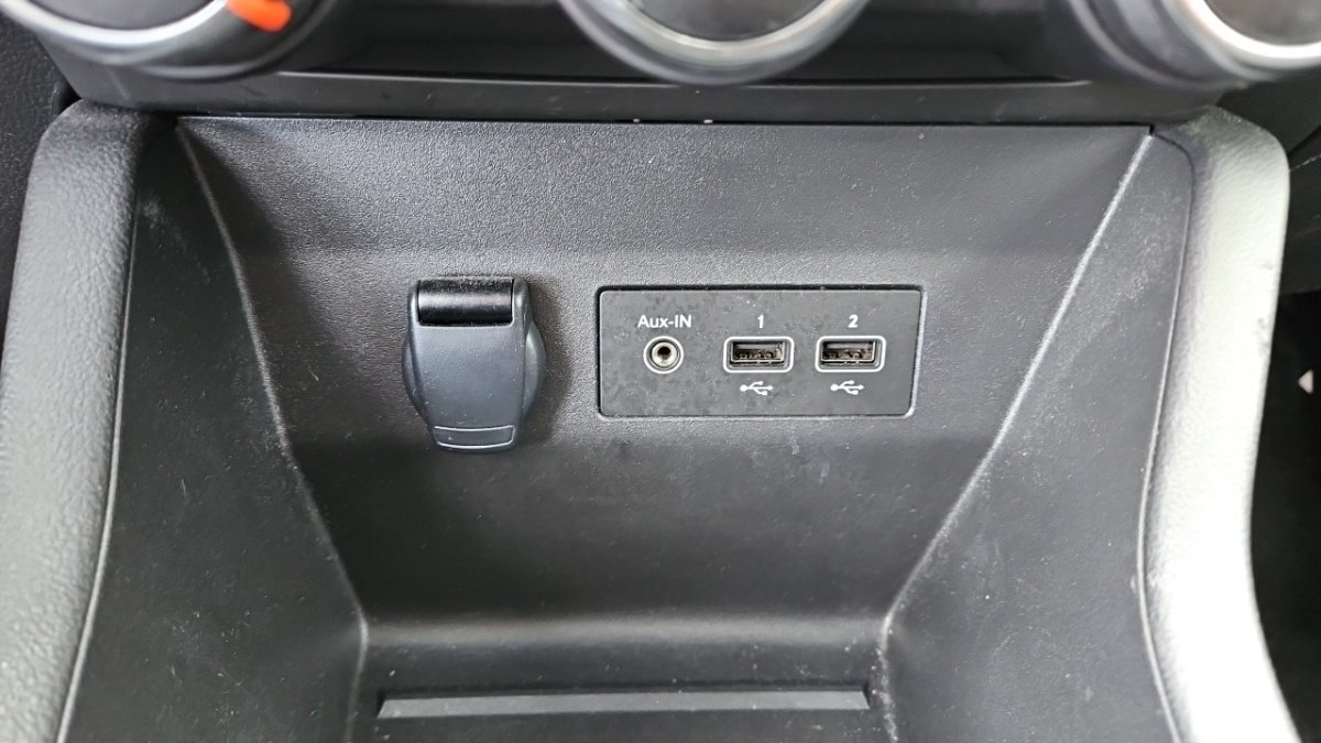 Renault Clio - Photo 25
