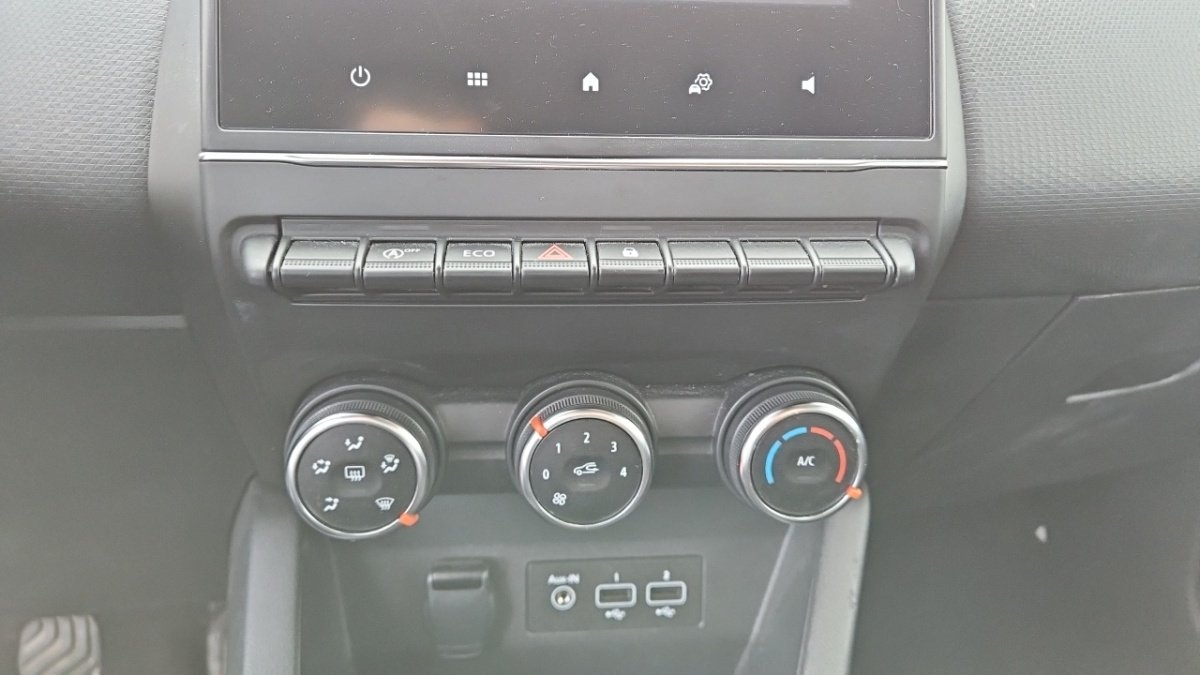 Renault Clio - Photo 26