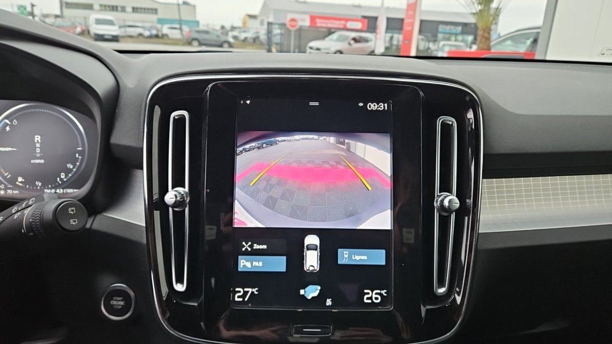 Volvo XC40 - Photo 18