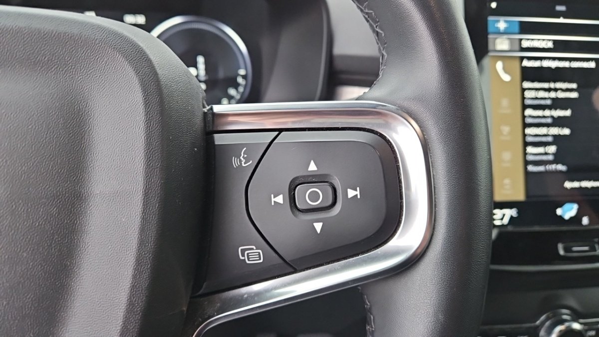 Volvo XC40 - Photo 20