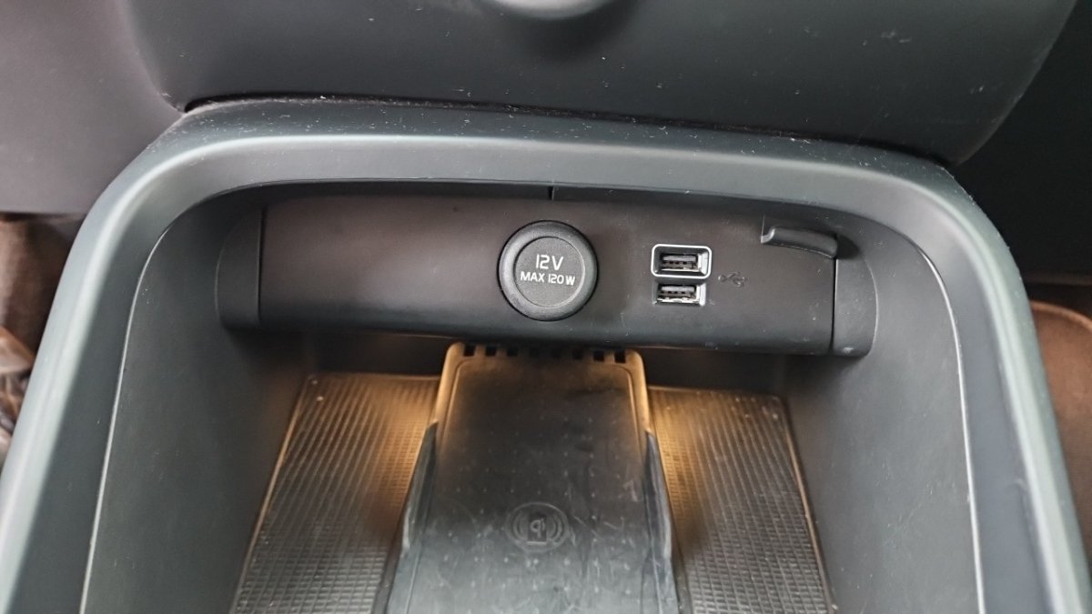 Volvo XC40 - Photo 27