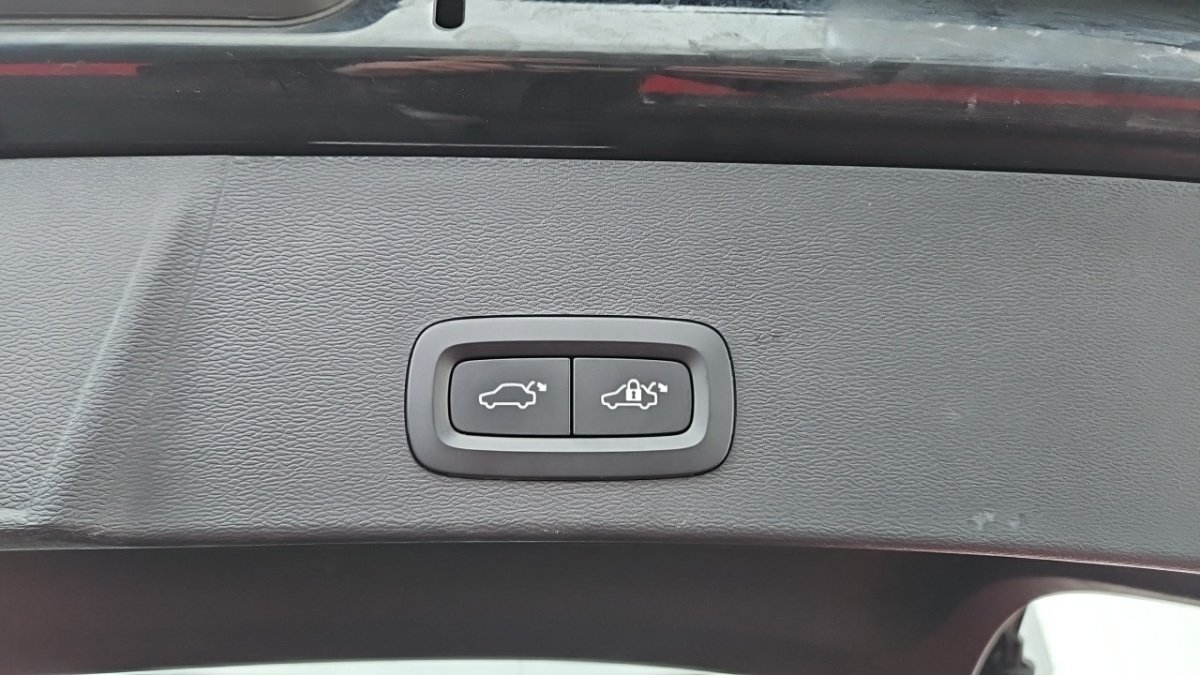 Volvo XC40 - Photo 10