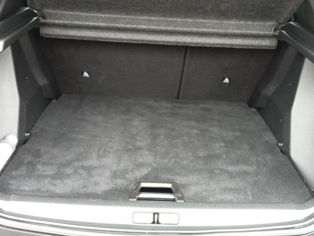 Peugeot 2008 - Photo 36