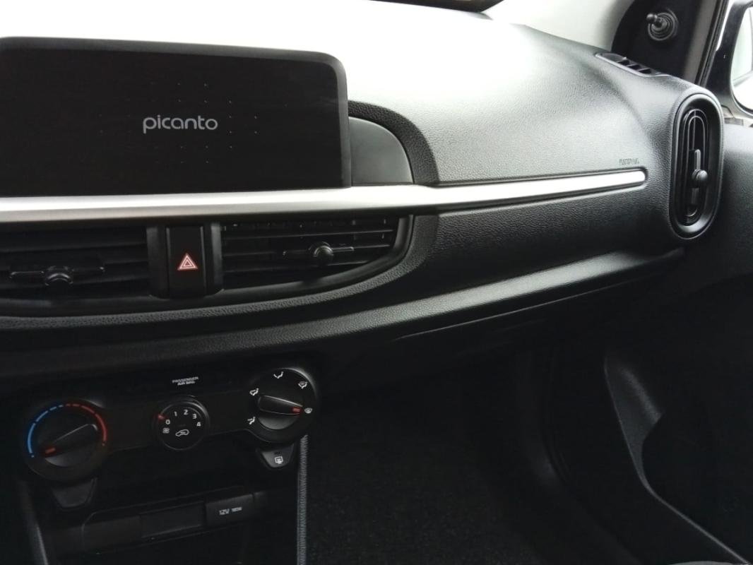 Kia Picanto - Photo 17