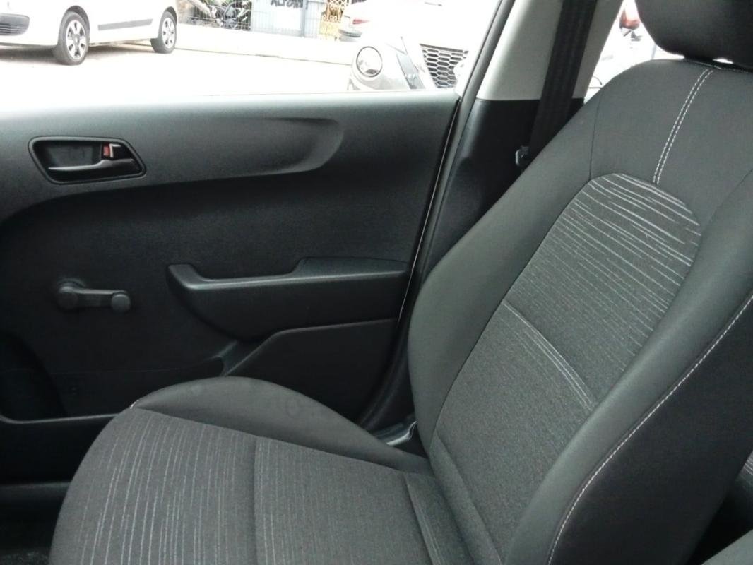 Kia Picanto - Photo 20