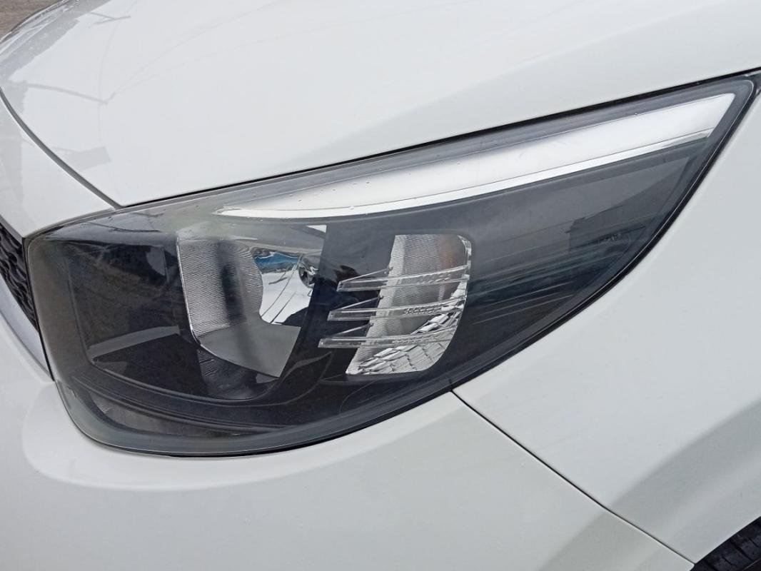 Kia Picanto - Photo 22