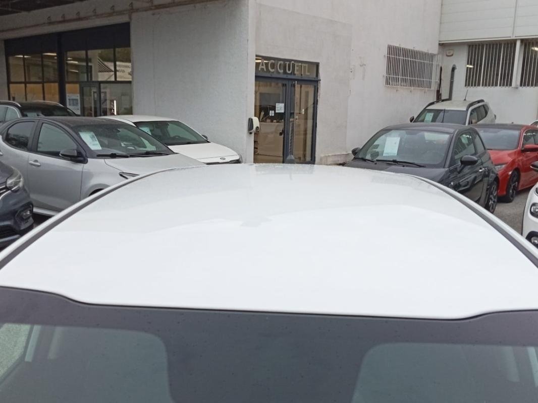 Kia Picanto - Photo 31