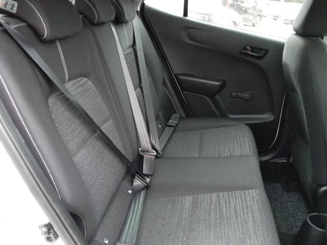 Kia Picanto - Photo 33