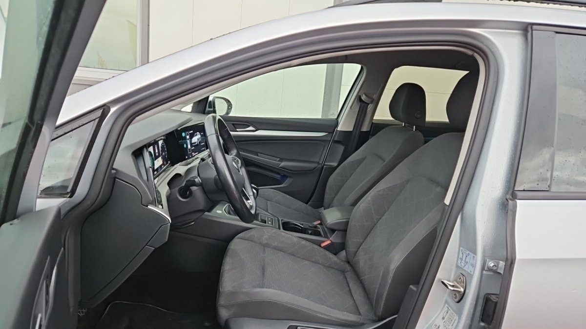 Volkswagen Golf SW - Photo 13