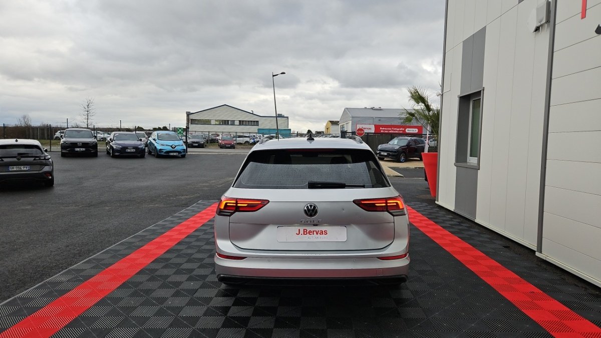 Volkswagen Golf SW - Photo 4