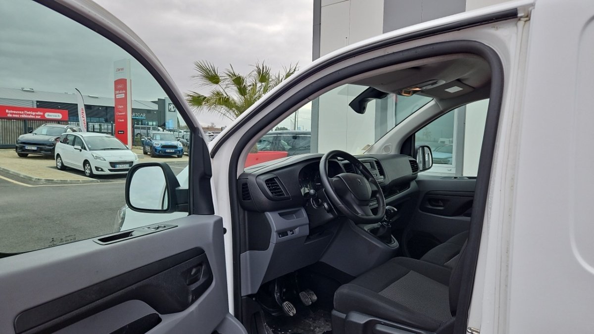 Peugeot Expert - Photo 12