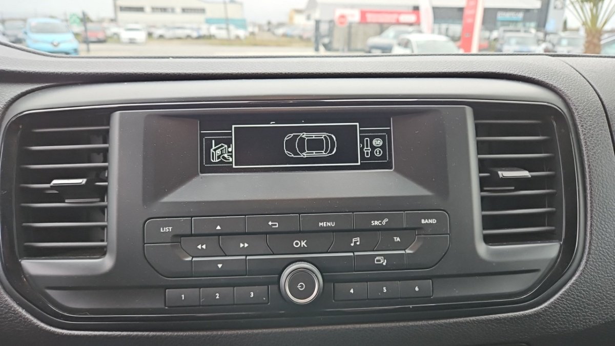 Peugeot Expert - Photo 17