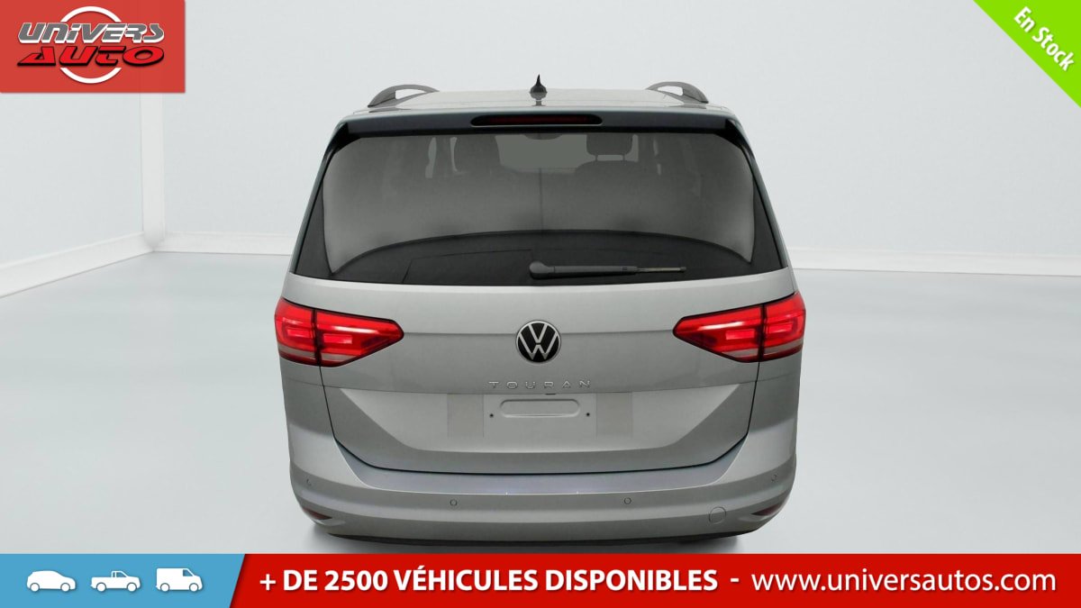 Volkswagen Touran - Photo 6