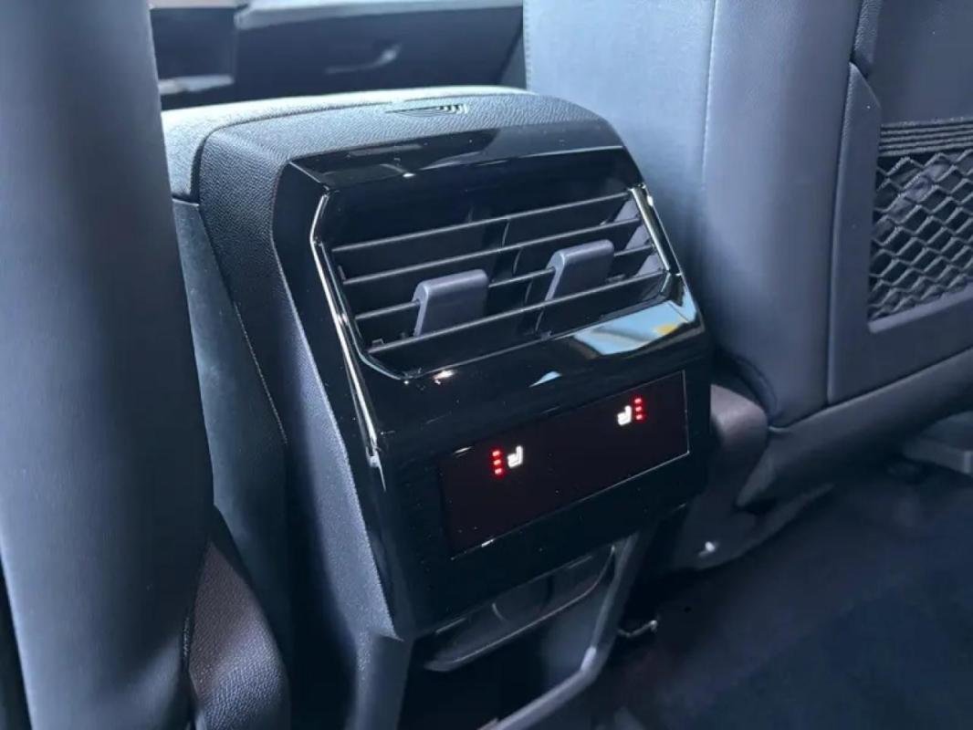 Peugeot 3008 - Photo 13