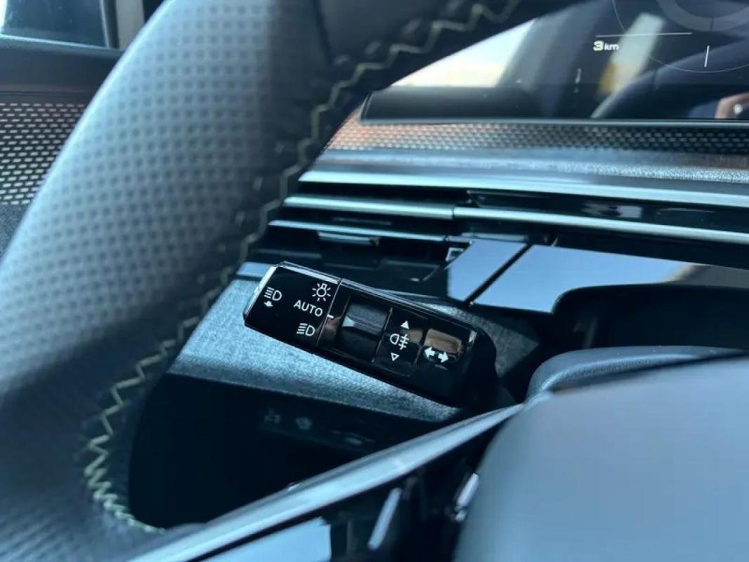 Peugeot 3008 - Photo 9