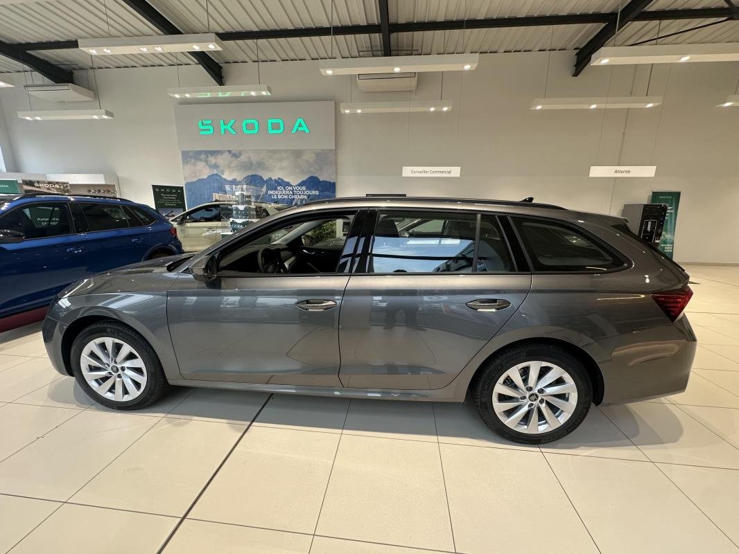 Skoda Octavia - Photo 2