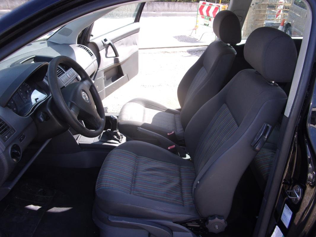 Volkswagen Polo - Photo 11