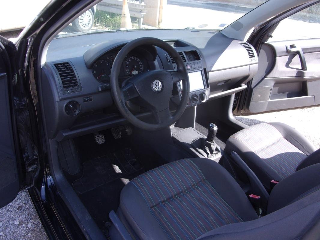 Volkswagen Polo - Photo 12