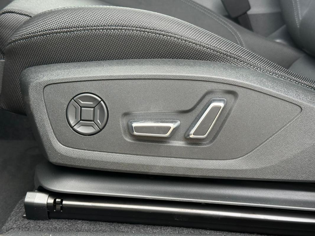 Audi Q3 - Photo 16