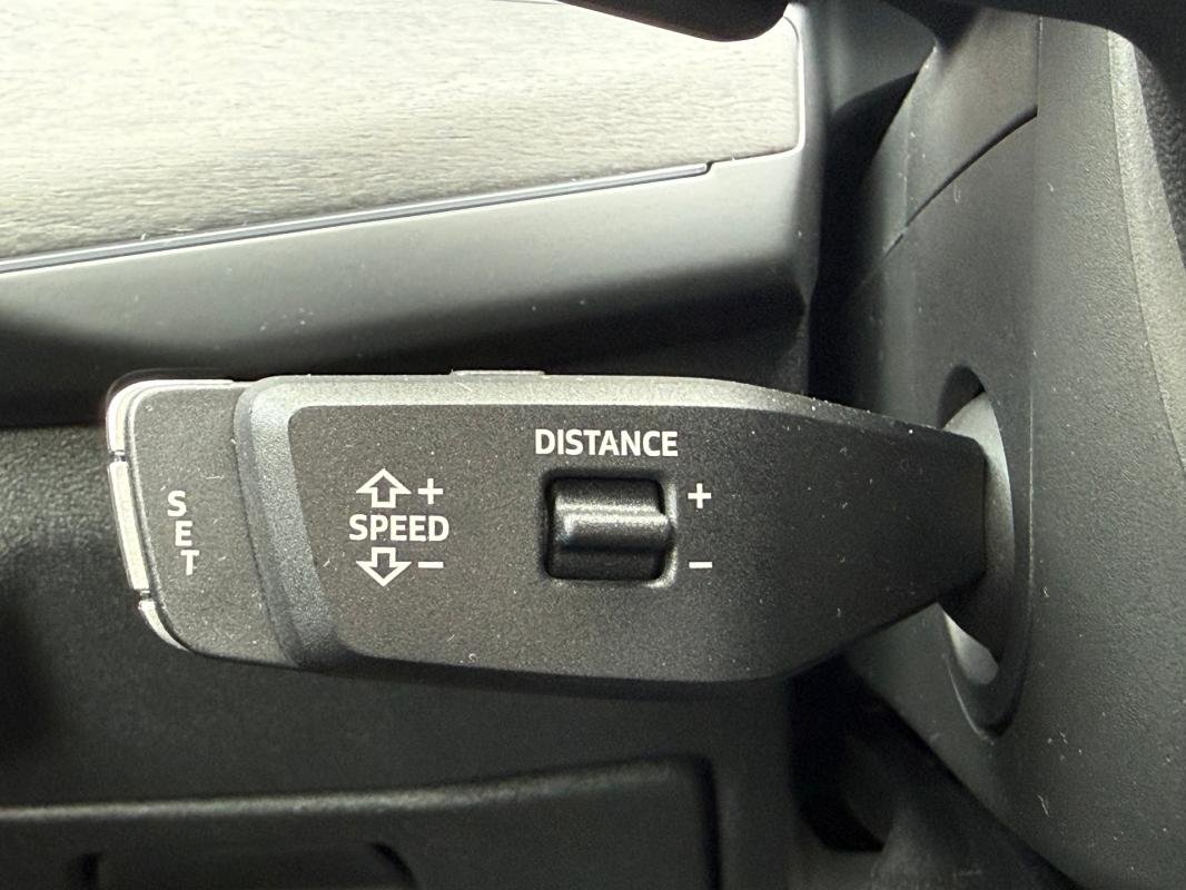 Audi Q3 - Photo 19