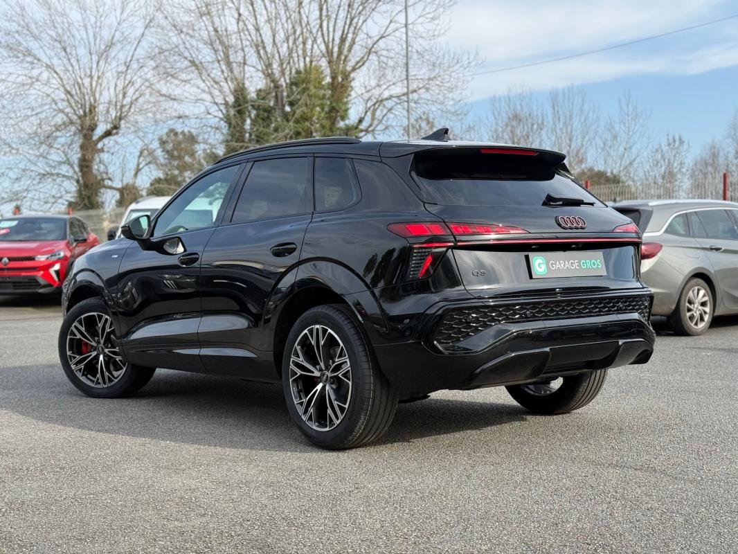 Audi Q3 - Photo 2