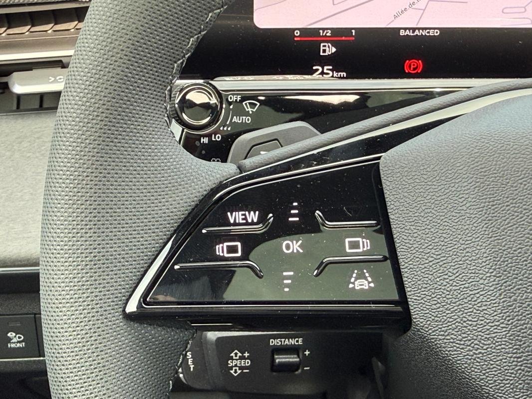 Audi Q3 - Photo 22