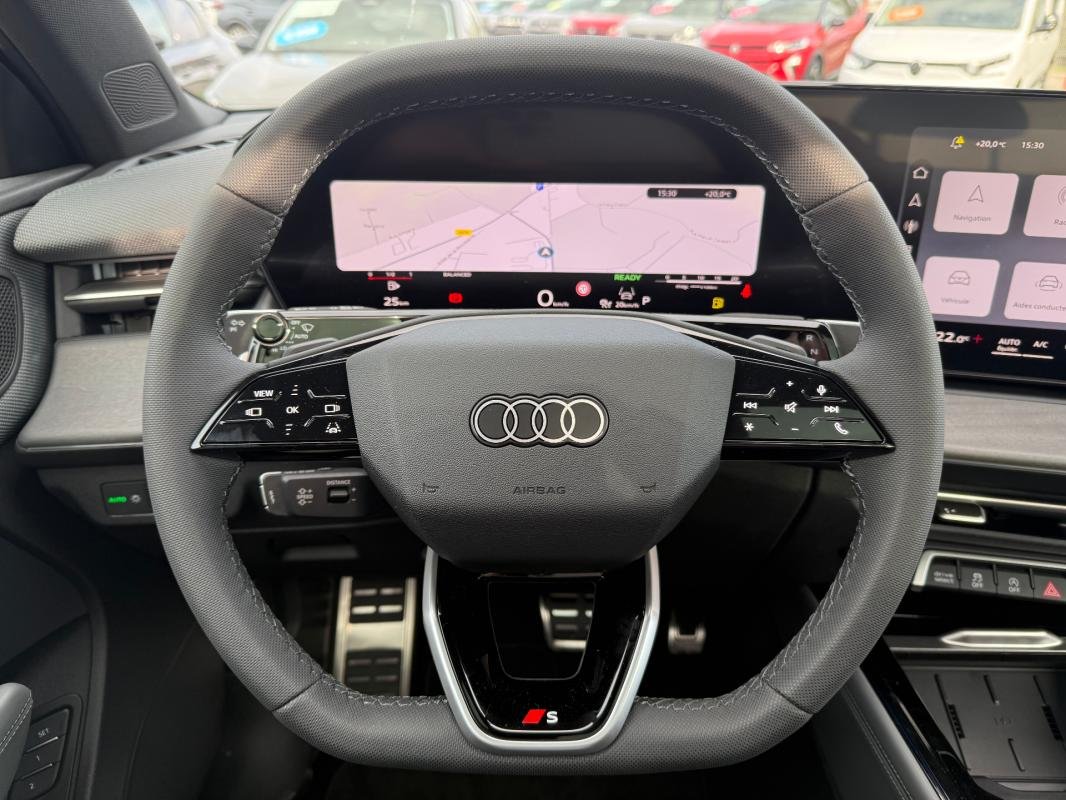 Audi Q3 - Photo 24