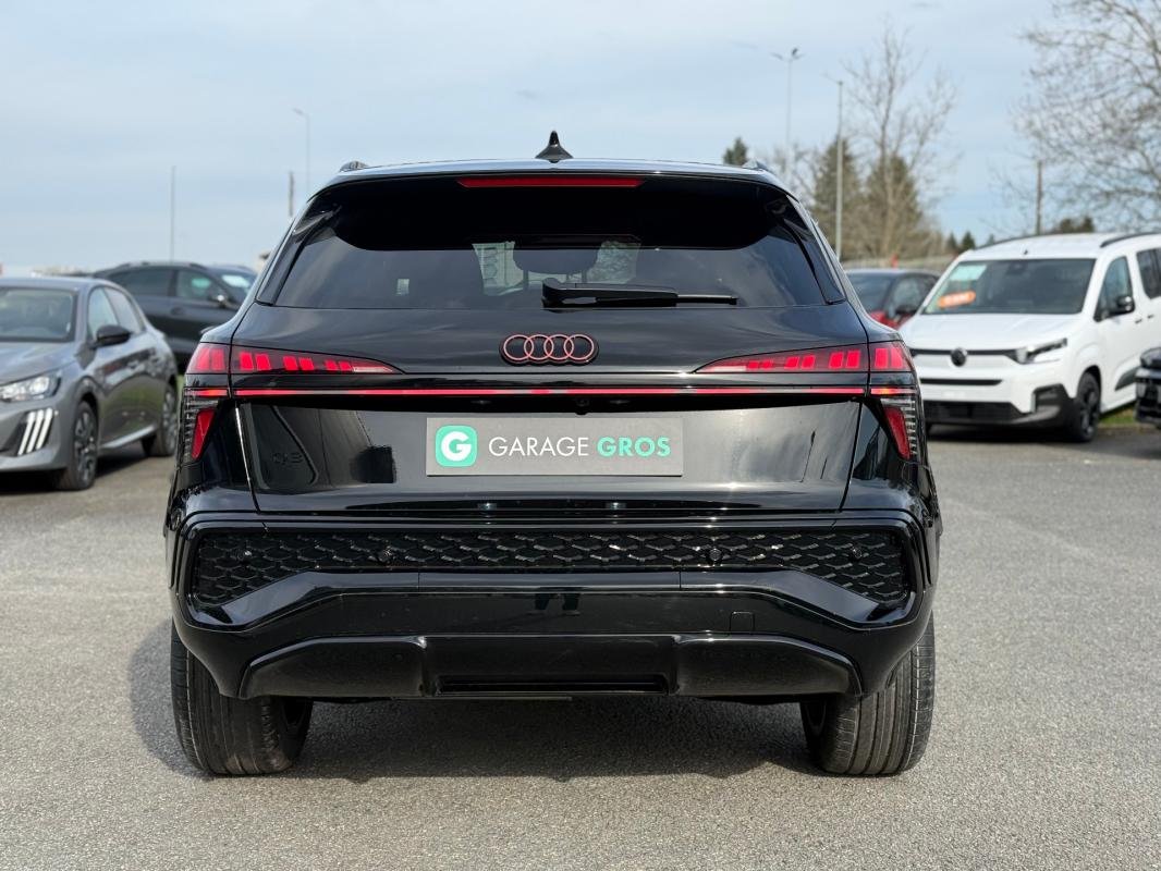 Audi Q3 - Photo 4