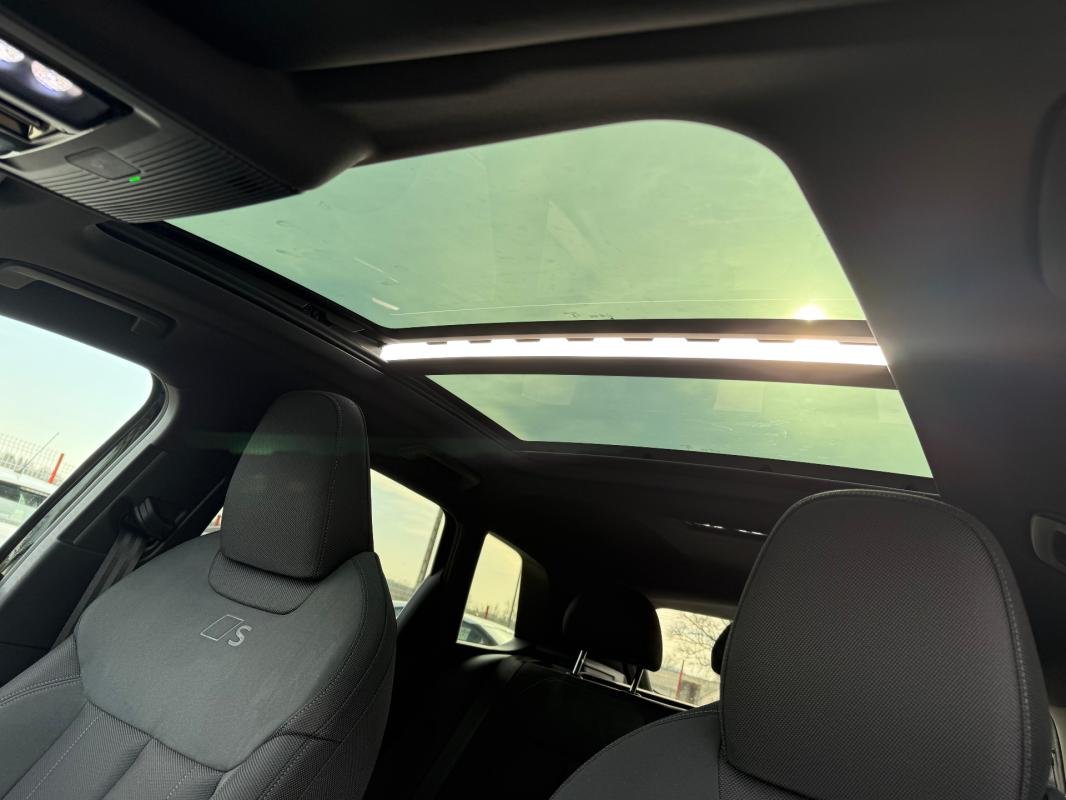 Audi Q3 - Photo 41