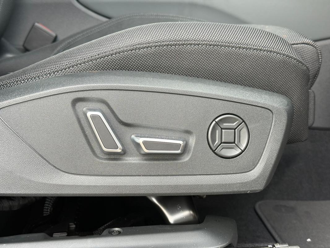 Audi Q3 - Photo 48